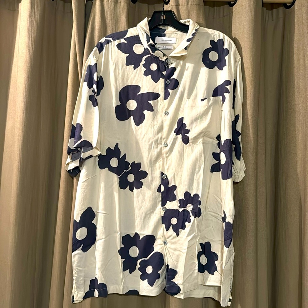 Urban Outfitters casual shirt xl